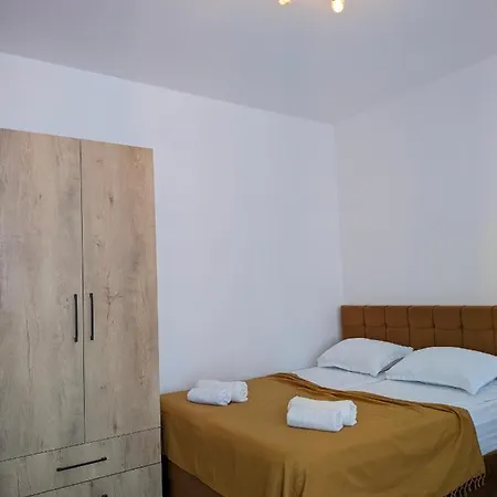 Sea View Apartaments Durres Exterior photo
